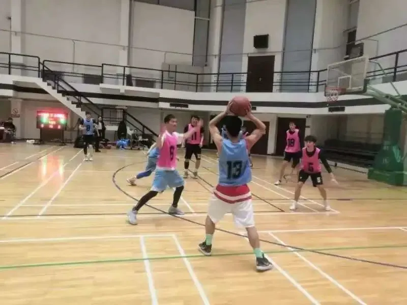 信息化设备如何提高篮球训练中的反馈速度_0